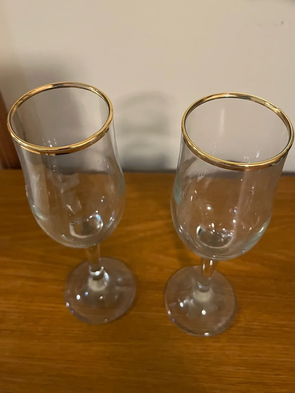Gold Rim Champagne Flutes - Set of 2